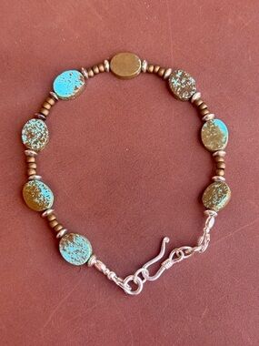 Natural Turquoise and sterling silver Beaded Bracelet